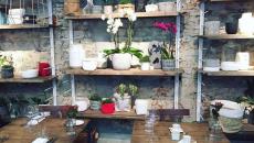 tables chaises mobilier retro finitions bruts restaurant