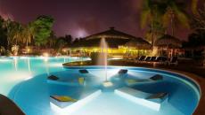 piscine originale luxe construire une piscine