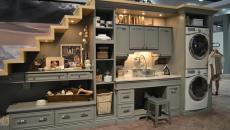 cuisine design sous l'escalier moderne