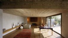 ameublement minimaliste sobre intérieur maison de vacances