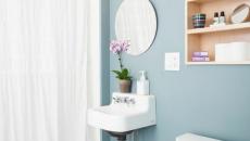 rideau blanc douche aménagement salle de bain