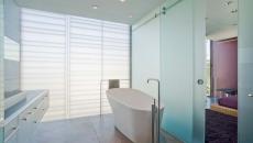 salle de bain verre espace moderne ameublement